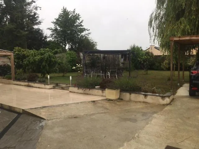 Guest house L'Arbre Dort Studio Independant Taupont France