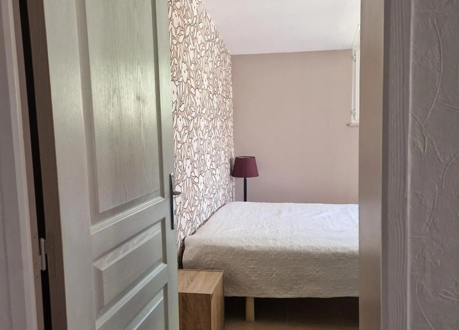 L'Arbre Dort Studio Independant Taupont Guest house